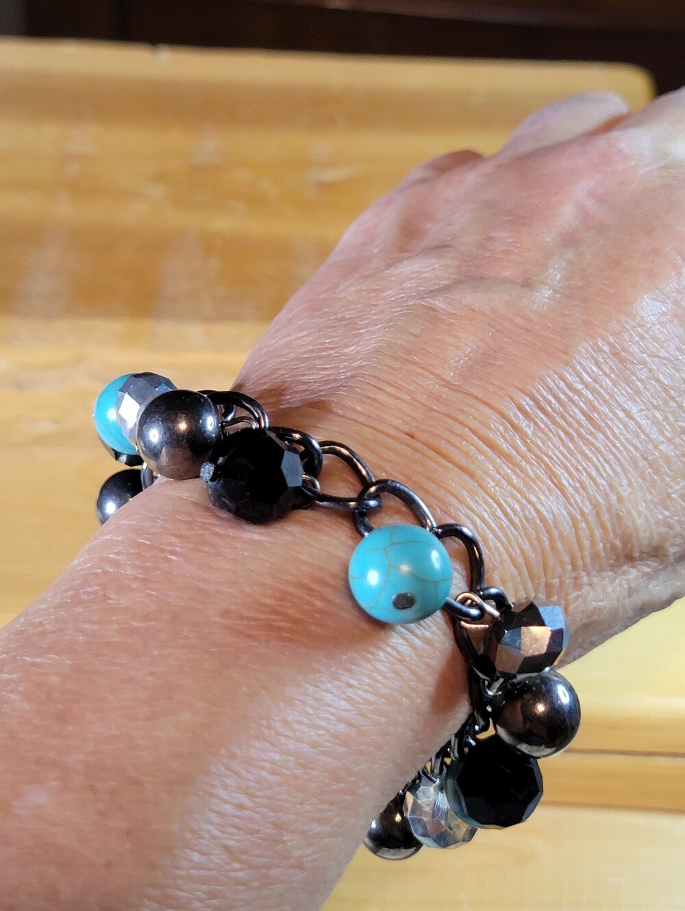 Aqua Howlite with Black and Grey Beads Chain Bracelet Fashion Costume Jewelry